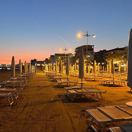 Sunset Apartment